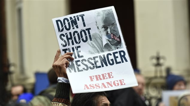 Son muchos los que temen que la acusación sea una excusa para silenciar a Assange.