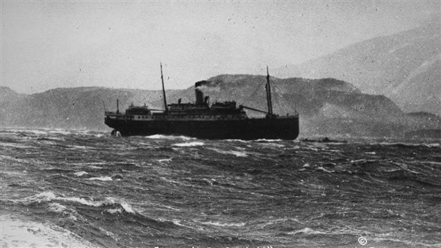 24 Oct, Sophia high on the reef, the strength of the wind shown by the choppy waves and smoke being blown straight out from the funnel.