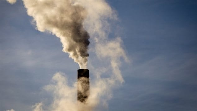 Científicos reclaman límites más estrictos para la emisión de gases contaminantes.