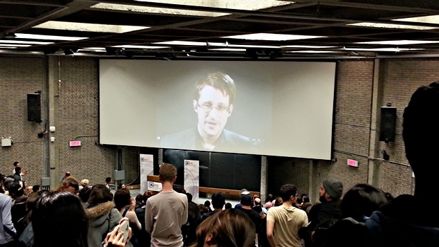 Edward Snowden en conférence par vidéo à l’Université McGill
