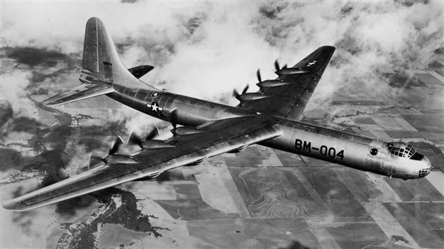 A US Air Force B-36 intercontinental bomber in flight.