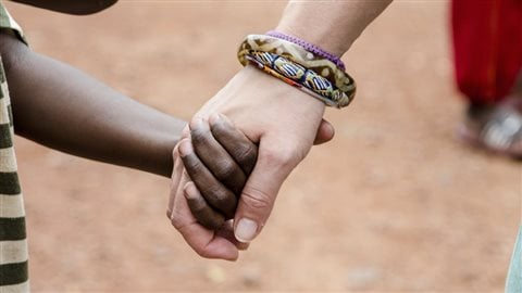 Seulement 46 % des Canadiens se disent fiers de l’image de leur pays à l’étranger. La fierté des Canadiens par rapport à l’image de leur pays à l’étranger semble en net déclin et la diminution de l’investissement humanitaire canadien à l’étranger y est pour beaucoup.