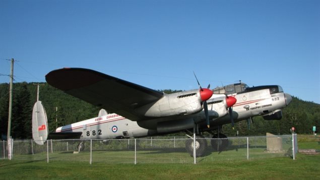 KB-882 in its postwar reconnaissance livery. Although it looks OK from a distance, decades of exposure has taken a serious toll. Still it is one of the very last restorable examples in the world. After many failed efforts to save it, the historic veteran now seems finally to have been handed over to capable hands