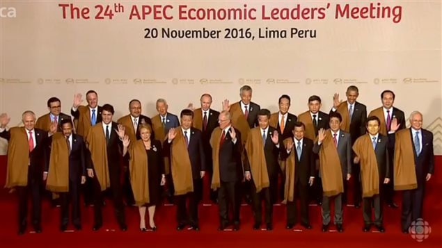 Les représentants de pays au sommet de coopération économique Asie-Pacifique à Lima au Pérou
