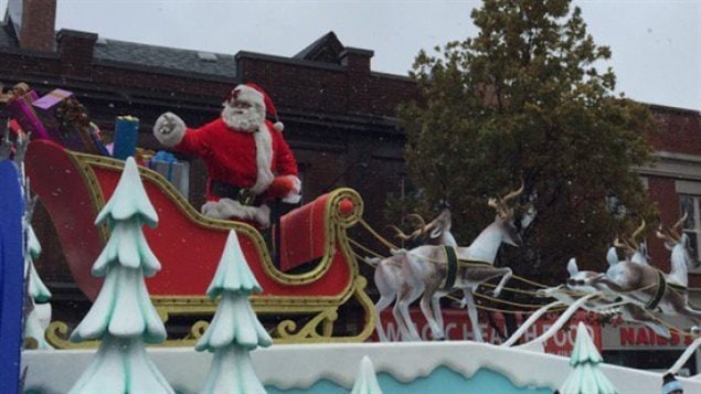 In spite of the chilly blustery weather, crowds turned out en masse for the 112th annual Santa Clause Parade in Toronto this weekend.