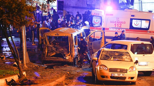 Los atentados de los Halcones de la Libertad de Kurdistán se intensificaron este 2016. En la foto: el atentado del 10 de diciembre en Estambul. 