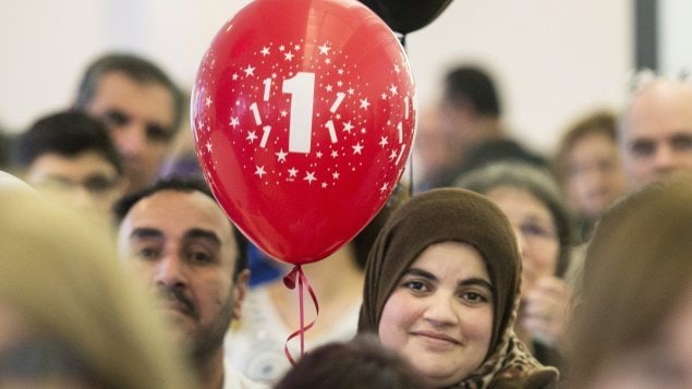 لاجئون سوريّون في ذكرى مرور سنة على وصولهم إلى كندا