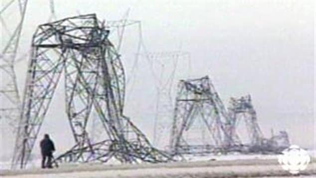 When one giant transmission pylon failed, it caused a domino effect taking down dozens of others, and causing a massive blackout to much of southern Quebec