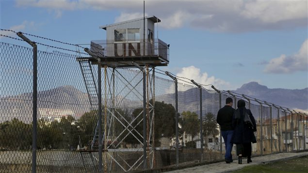 Las gestiones buscan poner fin a la división de la isla en territorios étnicos chipriota y griego.