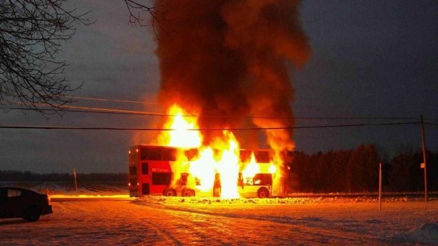 حريق داخل الباص