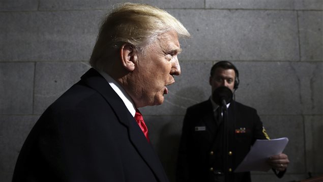 Donald Trump est devenu officiellement le 45e président des États-Unis lors d’une cérémonie d’assermentation qui a eu lieu aujourd’hui (le 20 novembre 2017) à Washington.