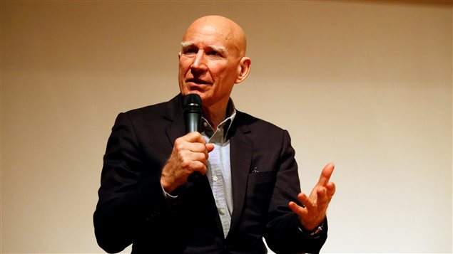 Presentación durante la exposición *Sebastião Salgado: El mundo a través de sus ojos*, Bangkok, Tailandia, el 8 de febrero 2017.