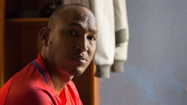 Abdikadir Ahmed Omar是来自索马里的穆斯林