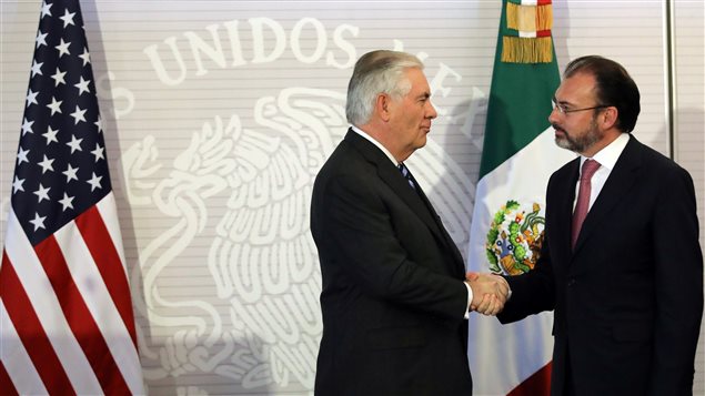 El secretario de Estado estadounidense, Rex Tillerson, y el ministro de Relaciones Exteriores de México, Luis Videgaray.