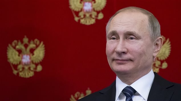 Putin prometió más sonrisas para las mujeres rusas.