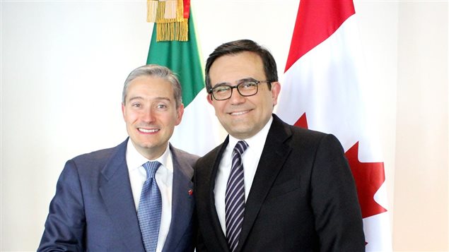 François-Philippe de Champagne, ministro canadiense del Comercio e Ildefonso Guajardo, ministro mexicano de Economía, se reunieron en la ciudad de México el 16 de marzo del 2017.