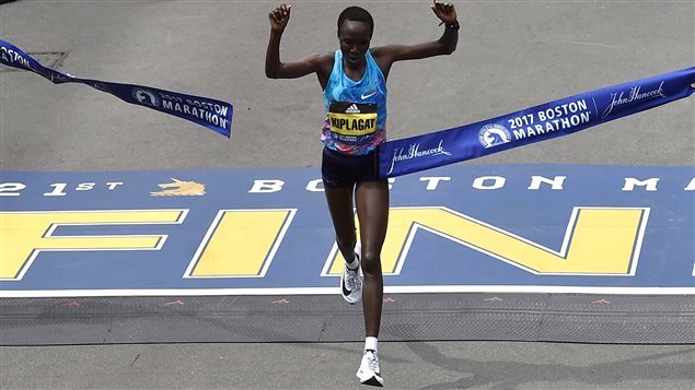 Edna Kiplagat, ganadora del Maratón de Boston 2017.