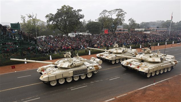 Indian Army’s T-90 Bhishma tanks take part in a full dress rehearsal for the Republic Day parade in New Delhi January 23, 2015. 