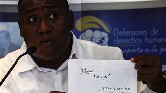 Leyner Palacios, representante de las víctimas de Bojayá, pidiendo la implementación de los acuerdos de paz firmados en La Habana entre el gobierno colombiano y las FARC.