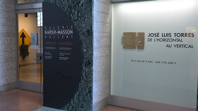 Exposición De La horizontal a la Vertical de José Luis Torres en la Galería Karsh-Masson de Ottawa.