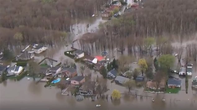  Over 400 homes have been evacuated in Gatineau.