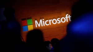 Microsoft a annoncé notamment qu’elle doublera, d’ici deux ans, la taille de la jeune entreprise montréalaise Maluuba pour accélérer la conception de logiciels permettant aux ordinateurs de lire, écrire et tenir des conversations de manière naturelle, comme des humains.