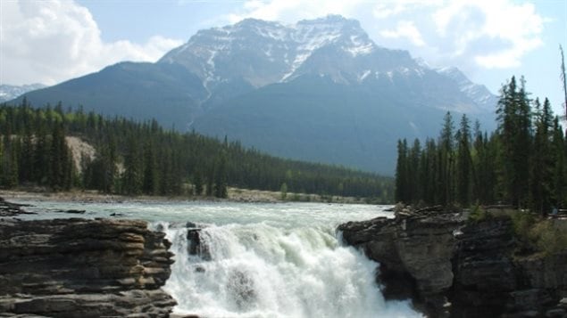 Jasper National Park. Experts have said the ecosystems such parks in North America attempt to preserve will be moving north out of park boundaries as the earth warms and climate changes. If habitats are connected, the ecosystems we know will remain relatively stable as they to move north. If not, changes are unpredictable.