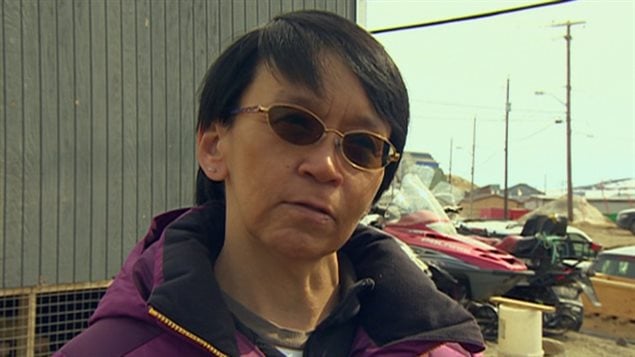 努纳吾特居民丽丝.帕帕特塞成立食品互助团体