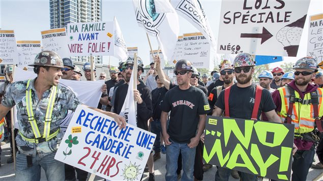 Los 175.000 trabajadores de la construcción de Quebec entraron en huelga general ilimitada este miércoles 24 de mayo a las 5:00 de la mañana. 