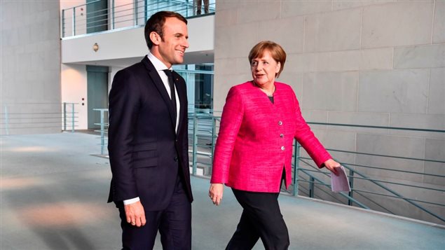 Emmanuel Macron, presidente francés y canciller alemana Angela Merkel