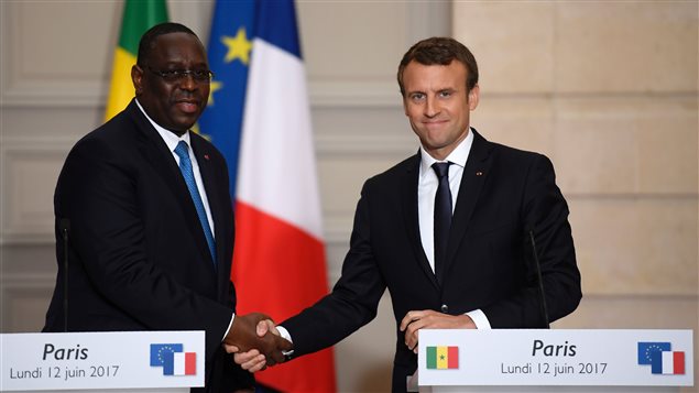 Macky Sall, presidente de Senegal y Emmanuel Macron, presidente de Francia este lunes 12 de junio en París. 