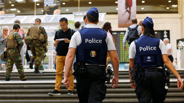 Aumentó la vigilancia en la Estación Central de trenes de Bruselas, Bélgica. 