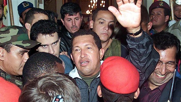 Hugo Chávez tras el abortado golpe de Estado de abril de 2002.