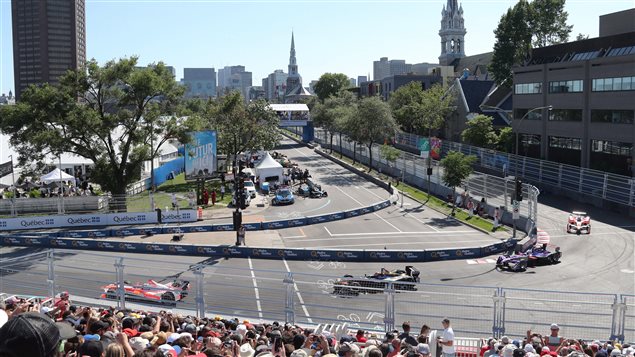 مشهد من سباق الفورمولا الكهربائية في وسط مونتريال في تموز (يوليو) الفائت