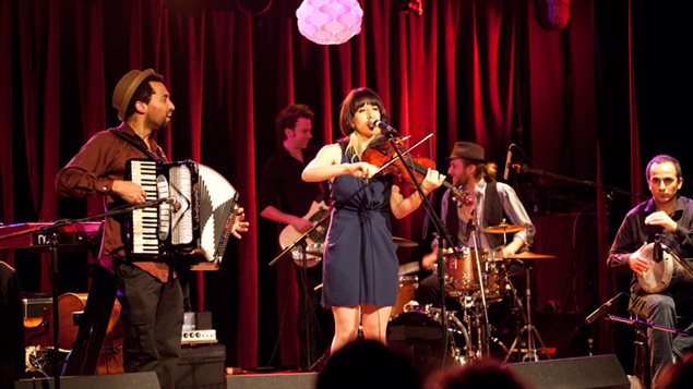 La violinista canadiense Briga