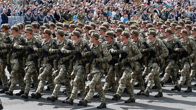 Ukrainian servicemen march during a military parade marking Ukraine’s Independence Day in Kiev, Ukraine August 24, 2017.