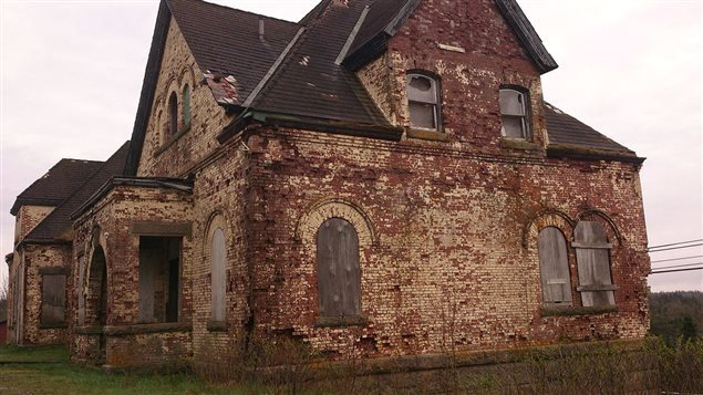 In spite of a $250,000 grant in 2009, the money was not enough to prevent deterioration. Masy are saddened that this heritage structure was allowed to deterioriate to the point it now cannot be saved and will likely come down before the end of the year.