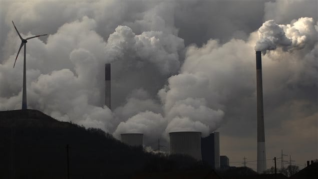 early half of Canadians believe the science behind global warming is unclear, according to the Ontario Science Centre’s second annual Canadian science literacy survey.