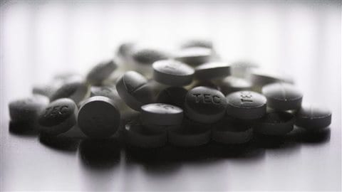 Des comprimés de fentanyl, un puissant analgésique Photo : La Presse canadienne/Graeme Roy
