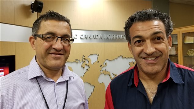 Madjid Houchi, director del Festival Internacional de Cine Amazigh de Montreal, junto a Tahar Houchi, el director artístico de este evento que se llevará a cabo el 30 de septiembre en esta ciudad. 