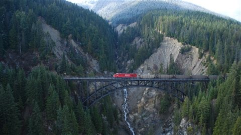 Un train transporte du charbon en Colombie-Britannique.Photo Credit: CPR