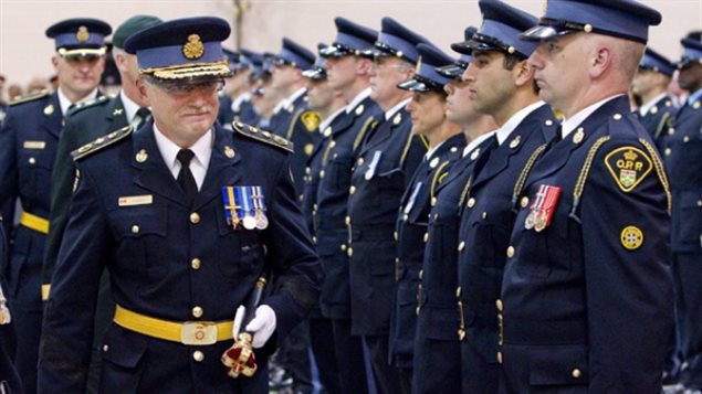In 2010, Ontario’s new police commissioner Chris Lewis said it was against police policy for officers to pretend to be journalists but he would not rule it out in certain cases.