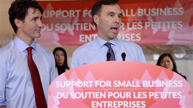 El primer ministro Justin Trudeau y Bill Morneau, ministro federal de Finanzas.