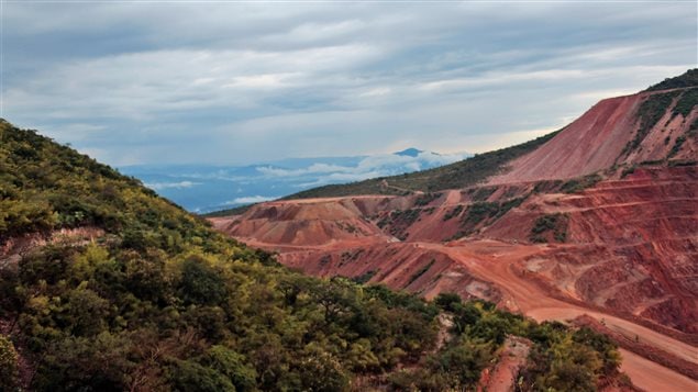 Mina de oro a cielo abierto de la compañía Goldcorp en Carrizalillo, Estado de Guerrero, México, noviembre 2015.