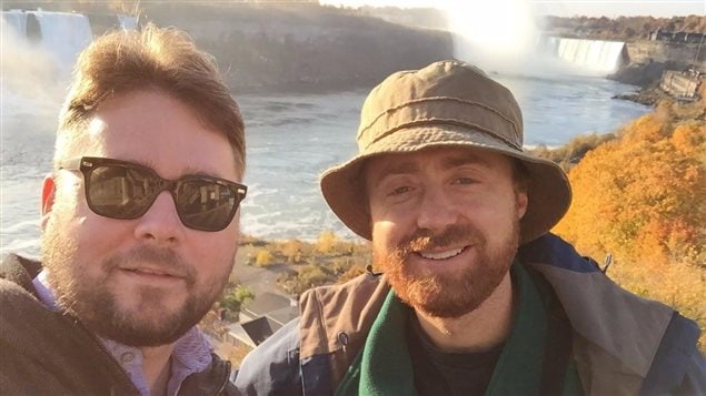 University of Toronto Prof. Marc Johnson (right) and Prof Jason Munshi-South of Fordham University reviewed several studies on urbanization and evolution.