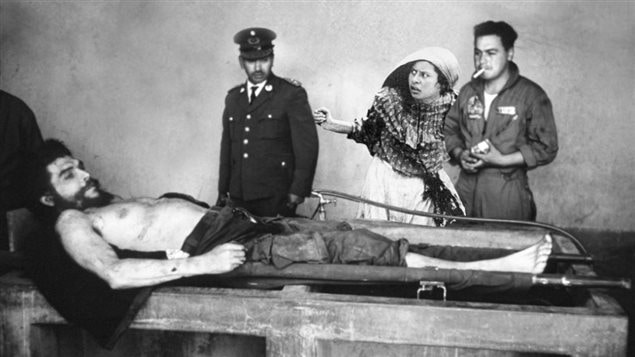 *El Che Guevara y la Rielera*, fotomontaje de la mexicana-canadiense Carolina de la Cajiga.