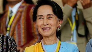 Myanmar State Counsellor Aung San Suu Kyi smiles as she attends a photo opportunity after the opening ceremony of the 21st Century Panglong Conference in Naypyitaw, Myanmar May 24, 2017.