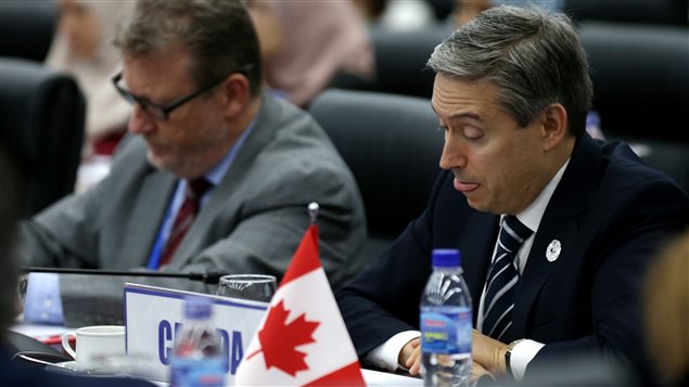 Canadian Minister of International Trade François-Philippe Champagne (R) is seen at the Trans Pacific Partnership (TPP) Ministerial Meeting during the APEC 2017 in Da Nang, Vietnam November 9, 2017.