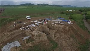 A photograph taken by a drone of excavations at the Gadachrili Gora site in southeastern Georgia.