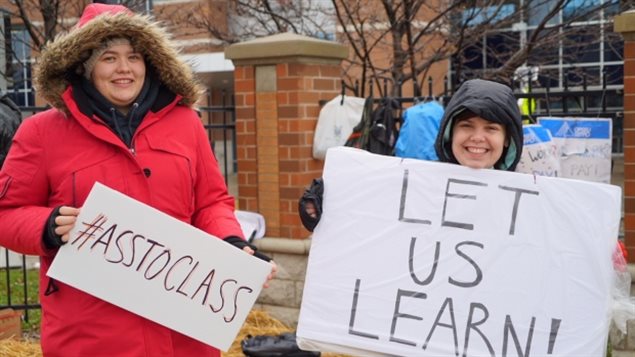 Students at Fanshawe College expressed their desire to return to class.